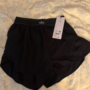 NWT ALO Yoga Black Match Point Shorts Small